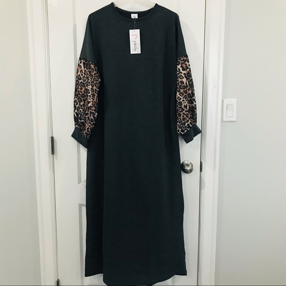 Puff Sleeve Fancy Dress - Picture 6 of 8